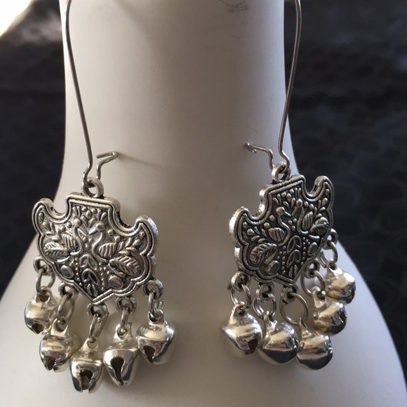 🔹Handmade oxidized silver hoop earrings New - Picture 3 of 3